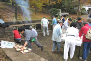 石窯でピザ焼き1